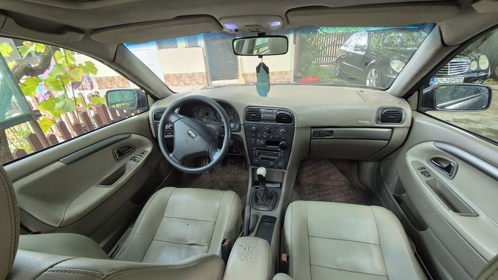 Volvo s40  an 2002