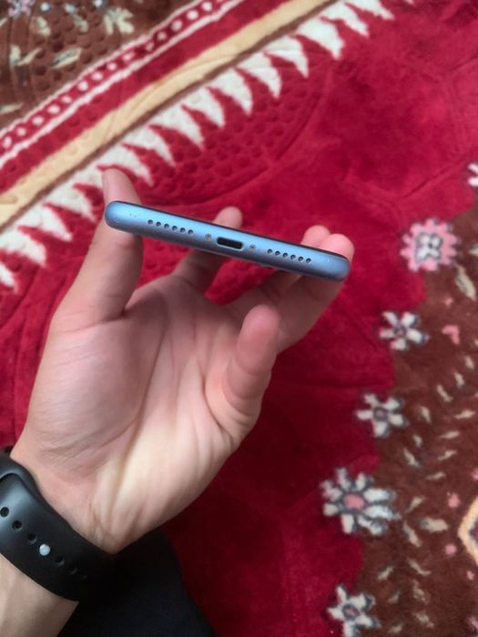 Айфон XR шымкент 125000тг