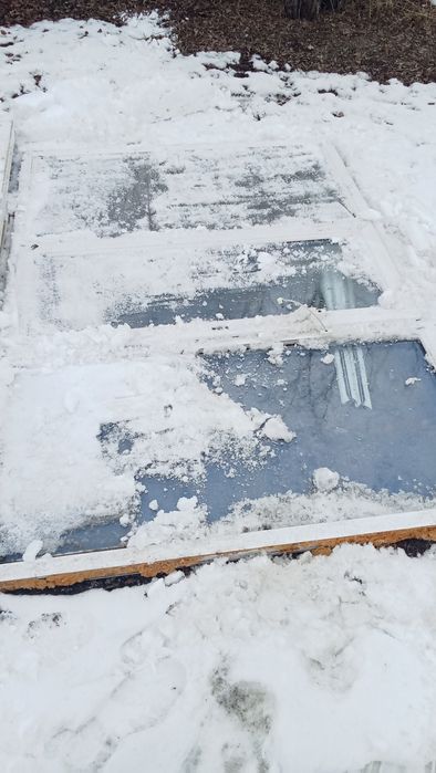 Продам Б/У пластиковые окна