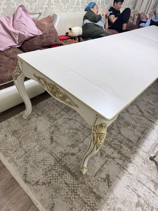 Продам стол, 8 стульяв