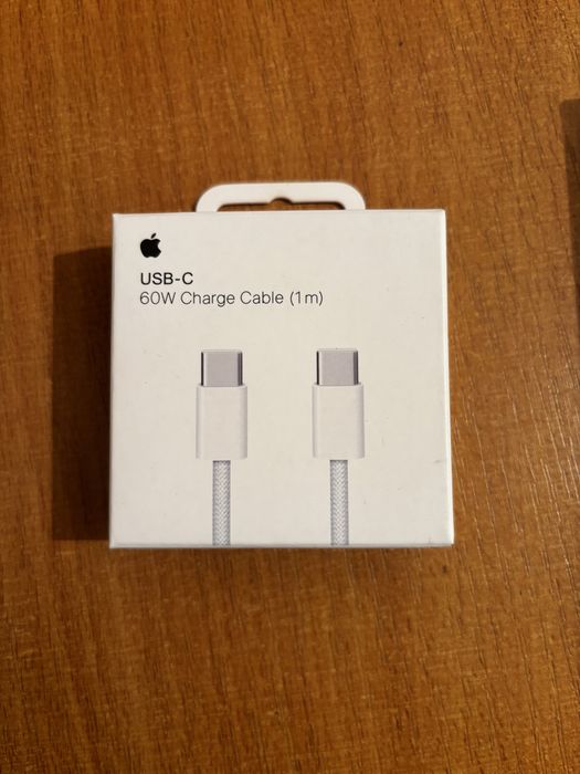 Адаптер и шнур Iphone 15