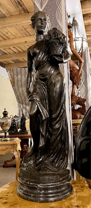 Statuetă Bronz *** vintage / antic / retro *** Cristian • OLX.ro