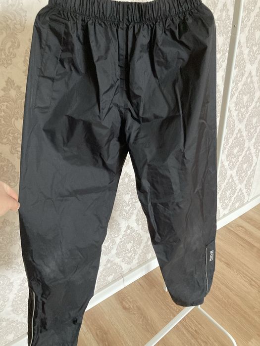 Штанишки под дождь, дождевик