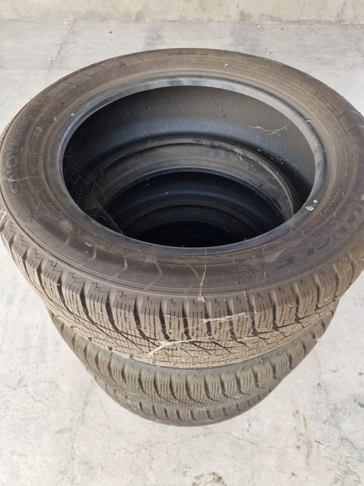 Triangle 215/55/17 зимний