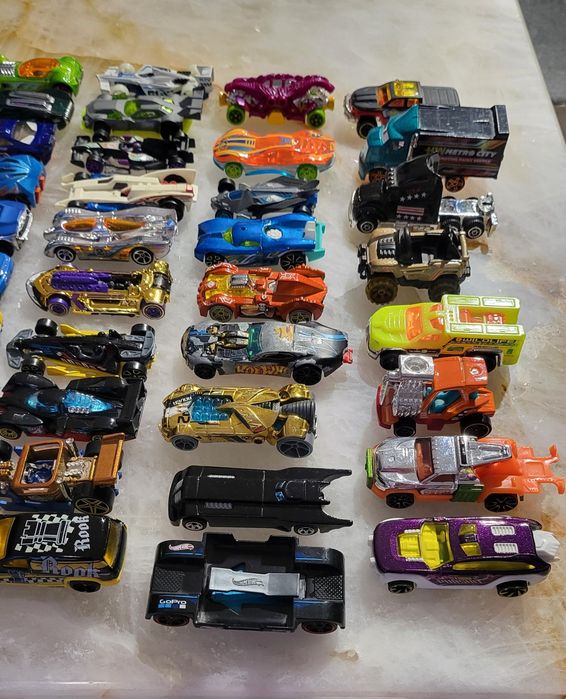 Hot Wheels  топ серия колички от 5-100 лв 1бр