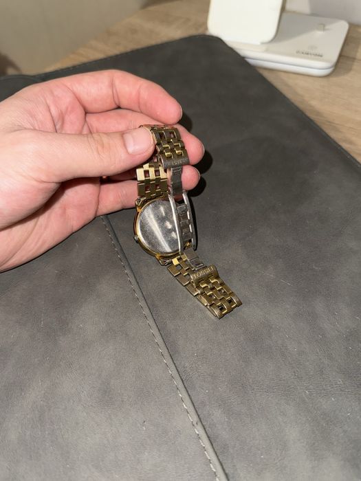 Наручные часы tissot