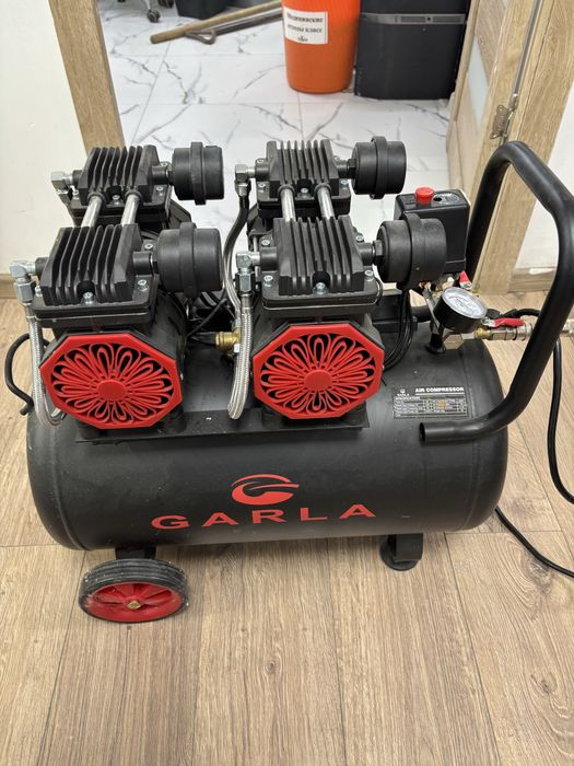 Воздушный компрессор