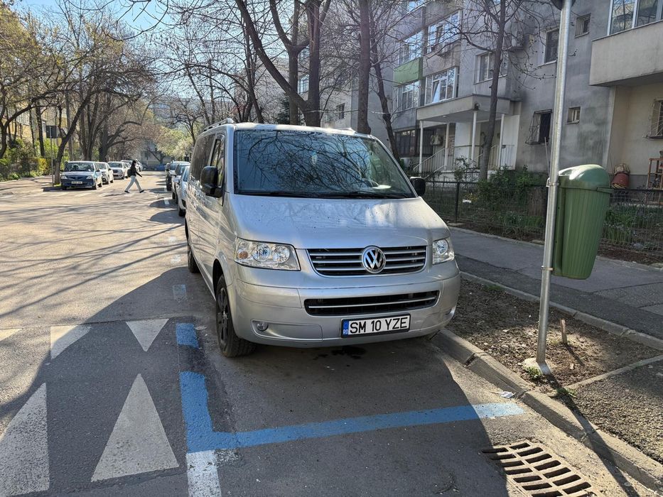VOLKSWAGEN Caravelle 2008