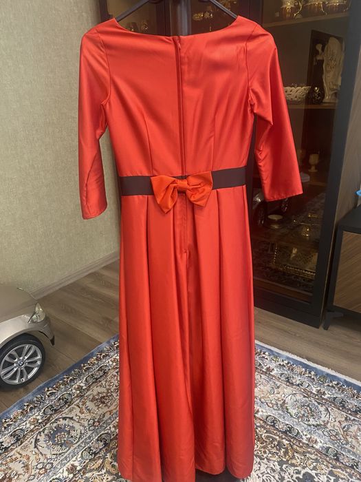 Продам платья