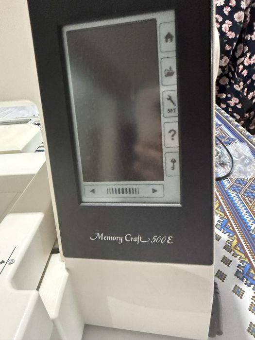 Janome Memory Craft 500 E