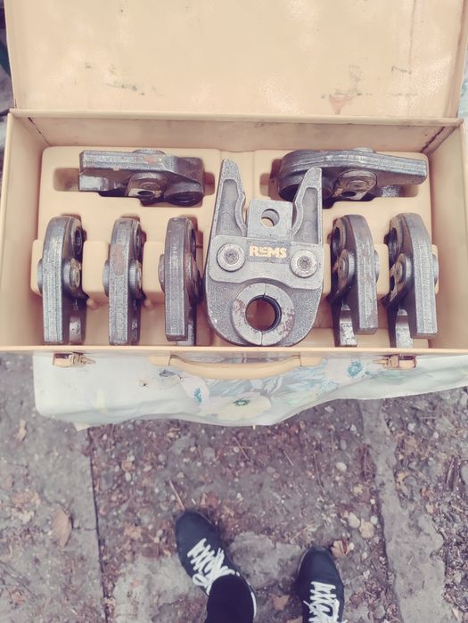 Trusa pistol sertizat,Trusa bacuri sertizat,Plita oglinda PPR Geberit