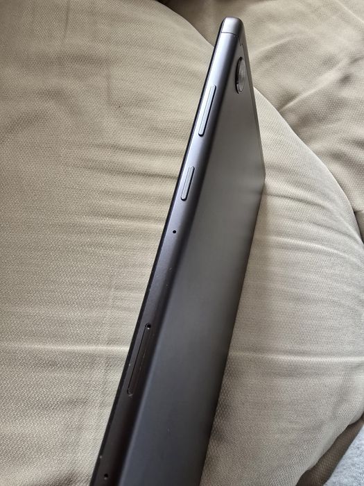 Таблет 10" Lenovo M10 FHD Plus (TB-X606X)