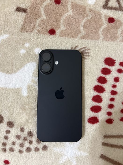 Vand/schimb iphone 16 128gb 92%bat