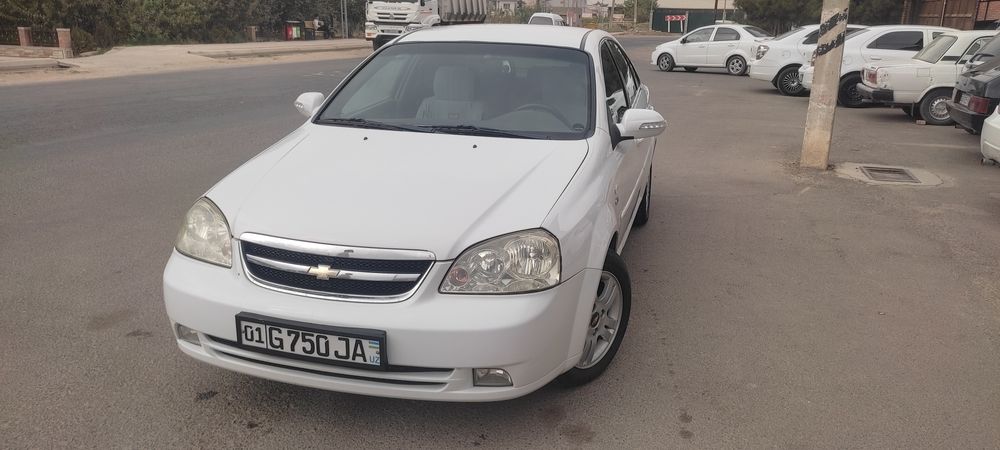 Продаётся Lasetti 2011 года