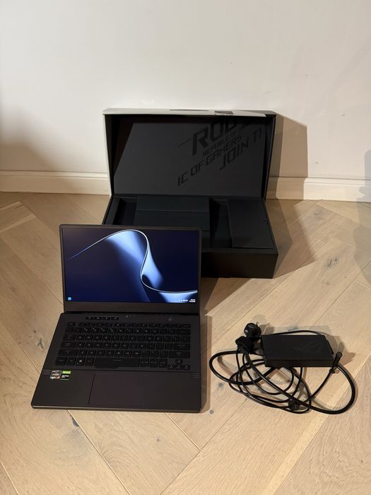 ASUS ROG Zephyrus G14 | Ryzen 7 4800HS | GTX 1650 | Cutie originală