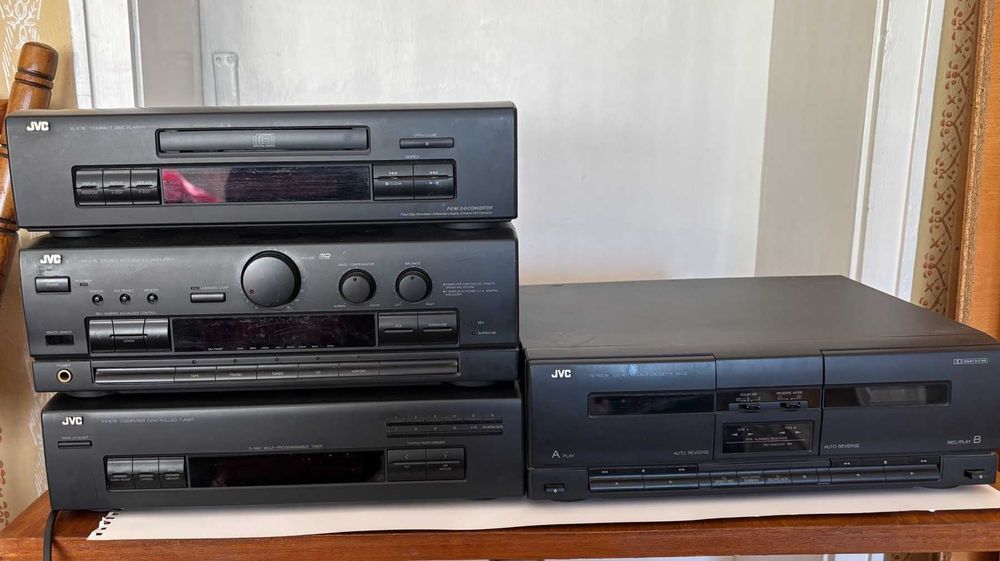 JVC уредба CD, 2 DEC, усилвател