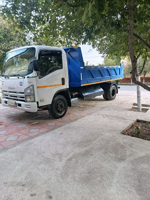 Isuzu sotiladi 2013
