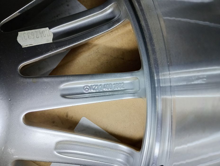 Мерцедес 1 брой чисто нова джанта 17 цола 8,5Jx17 ET33 5x112