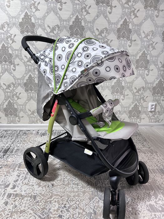 Продам коляску почти новая