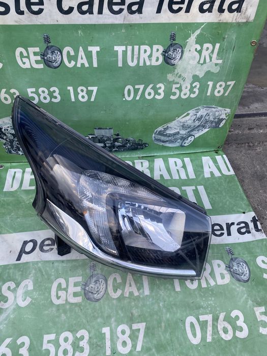 Far dreapta cu led Opel Vivaro 2017