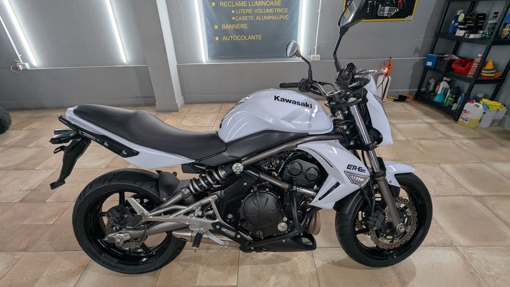 Kawasaki ER 6 N ABS - cat. A