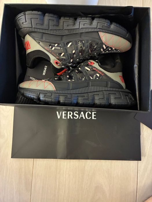 Versace  trigreca