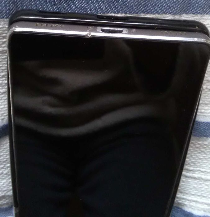 Смартфон Huawei GRA-L09 перфектен