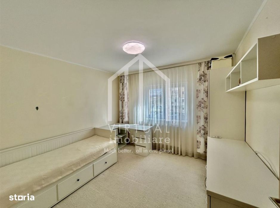 Apartament 3 camere, 80 mp + balcon, decomandat - Terezian