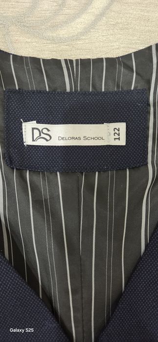 Продам школьную форму