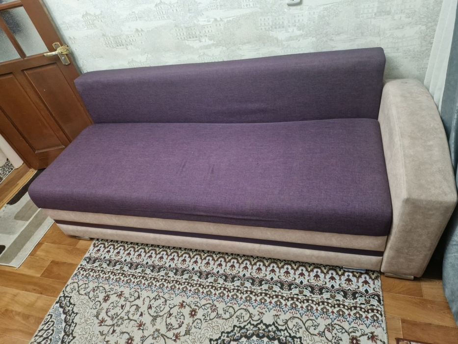 Продам диван тахта
