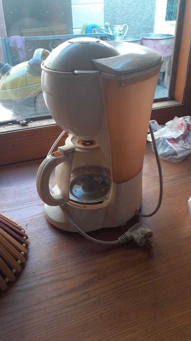 Кофеварка электрическая