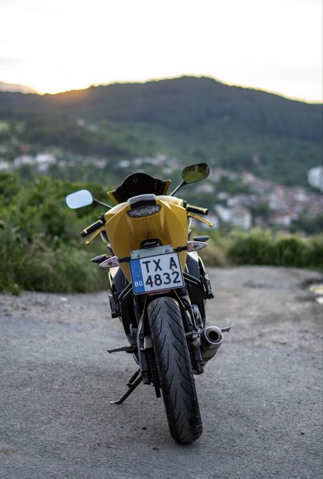 Yamaha YZF-R125