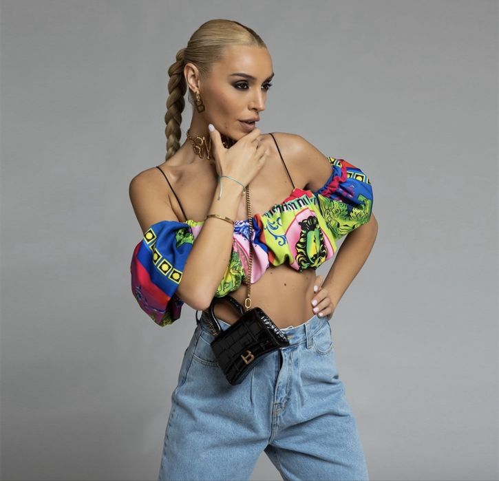 Топ Nikole Collection