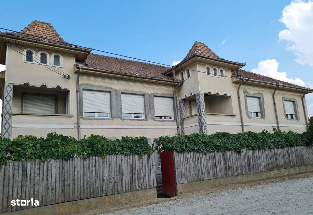 Casa, 740 mp, teren 1300 mp, zona Brestei