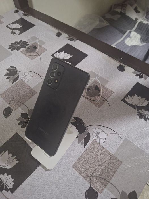 Samsung A 52 xotirasi 8/128 GB