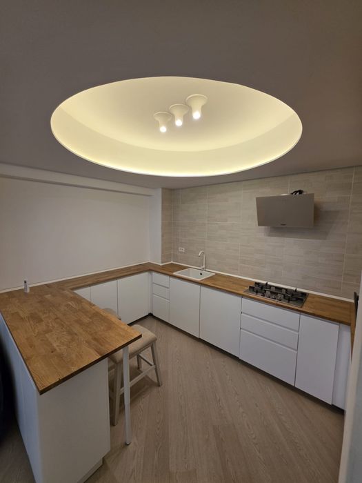 Ofer spre inchiriere apartament 3 camere - Cortina North