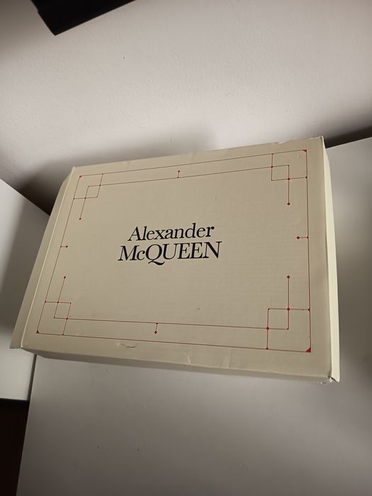Alexander Mcqueen