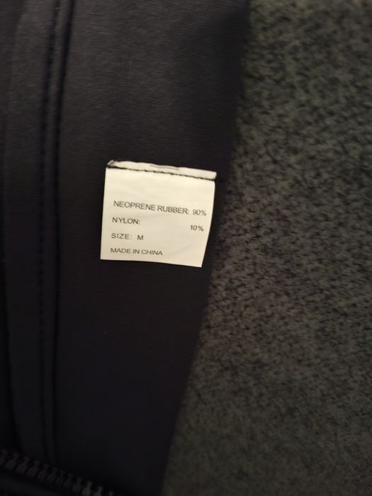 Costum neopren, scafandru, scufundari