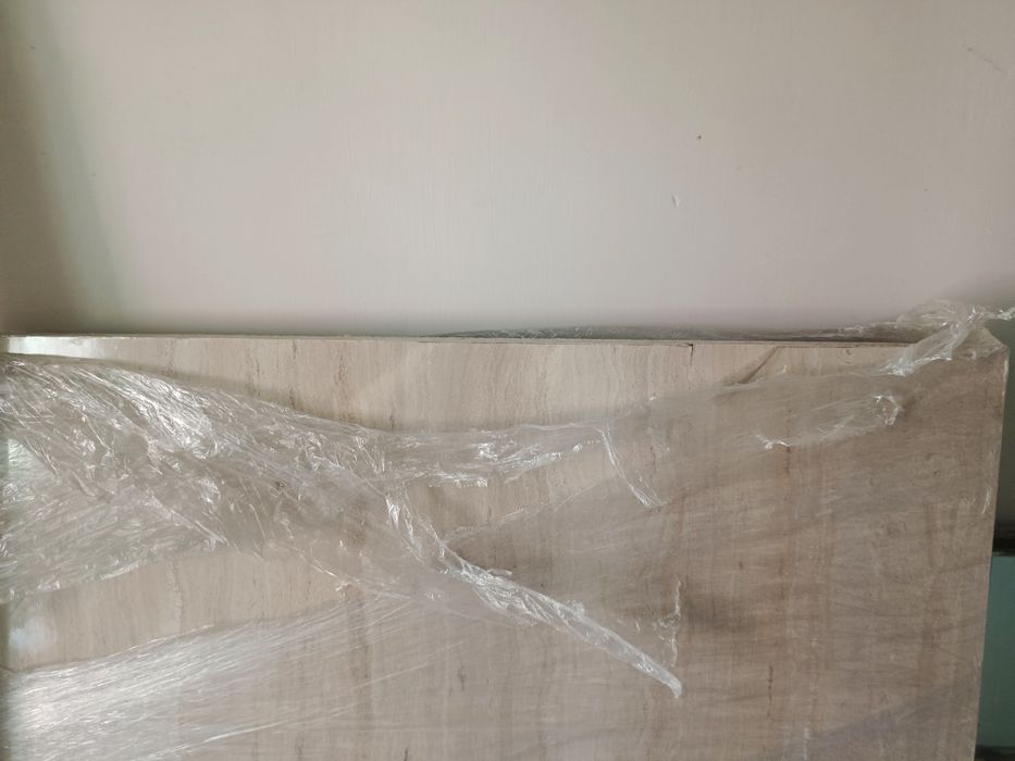 Столешница, травертин глянец 1,36м.