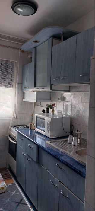 Vand apartament pe strada george cosbuc nr 7 etaj 4 , oras Gherla.
