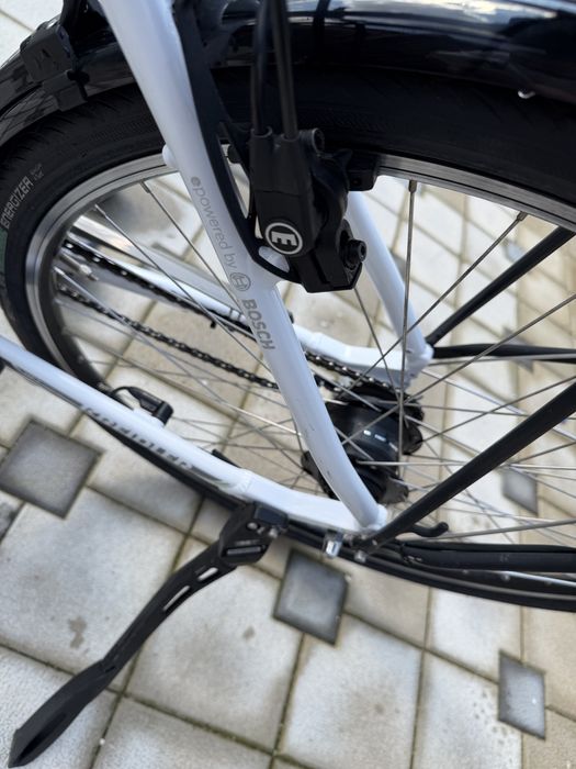 Bicicleta electrica Bosch 2 baterii  Frane Magura
