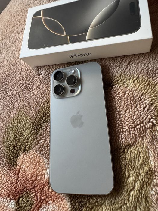 Vand/schimb iPhone 16 Pro 256Gb…Ca Nou..full box