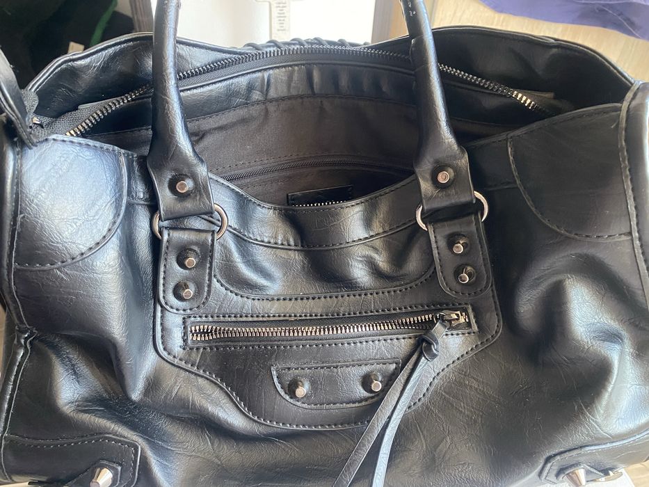Geanta tip Balenciaga City Bag