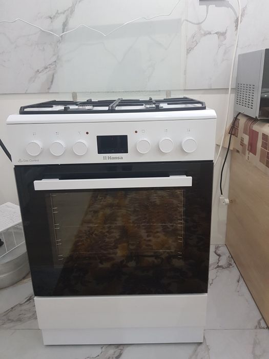 Продам газ плиту