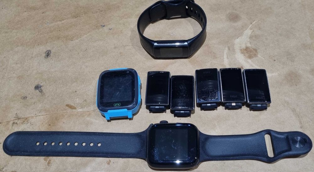 [DONEZ] Fitbit Charge 3 defecte, pentru piese si Fitbit Ace for Kids
