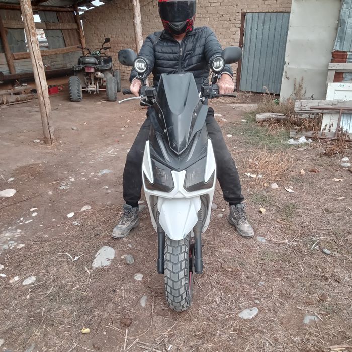 Продам скутер самурай Срочно 130 к