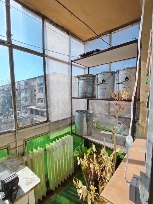 Proprietar-vand apartament 2 camere semidecomandat Gavana 2