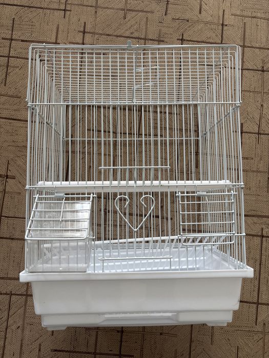 Клетка для маленьких попугаев
