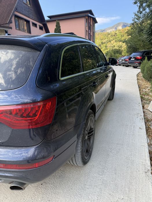 Audi Q7 3000tdi перфектен