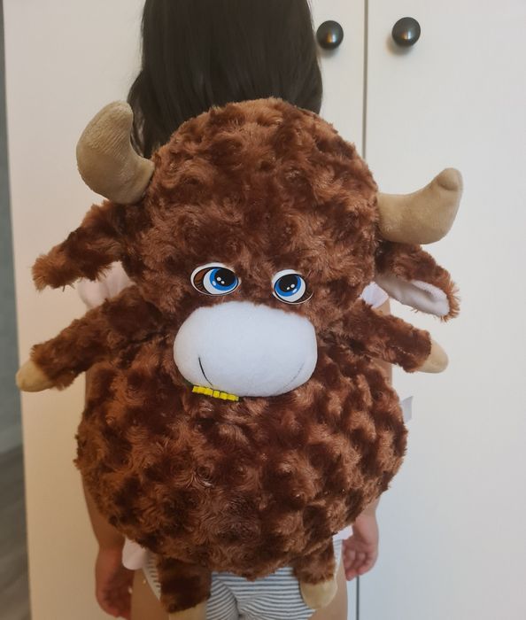 Рюкзак плюшевый бык